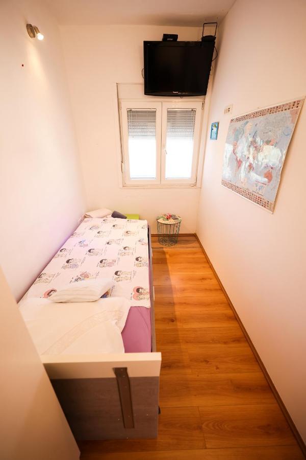 Apartman Heder Задар Екстериор снимка